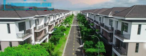 Diện tích 90m2, bán biệt thự vị trí nằm ngay ở Châu Đốc, An Giang, nhà tổng quan gồm 3 PN vui lòng liên hệ để xem trực tiếp-03