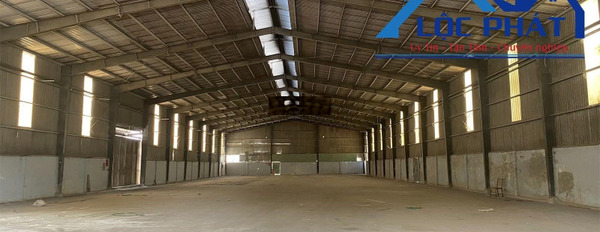 Cho thuê xưởng MT đường nhựa 2.000m2 Hố Nai 3, Trảng Bom 0375 505 *** -02