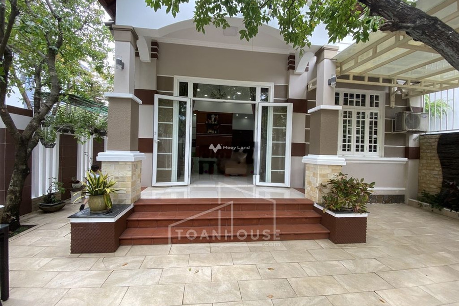 Cho thuê nhà vị trí mặt tiền nằm ở Sơn Trà, Đà Nẵng, thuê ngay với giá hạt dẻ từ 20 triệu/tháng diện tích sàn là 205m2, căn nhà có tất cả 3 PN-01