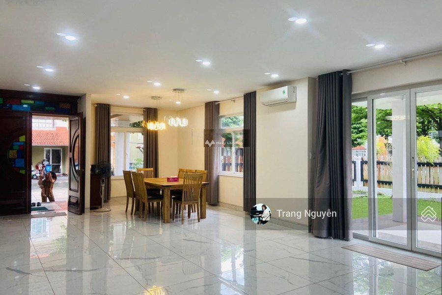 Nhà gồm 4 phòng ngủ bán nhà ở diện tích khoảng 470m2 giá bán cực êm chỉ 18 tỷ vị trí ở Thuận An, Bình Dương-01