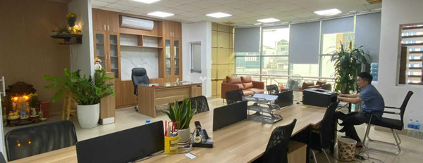 Cho thuê sàn văn phòng thuê ngay với giá đàm phán chỉ 18 triệu/tháng vị trí thuận lợi tại Dịch Vọng, Hà Nội có diện tích khoảng 90m2-02