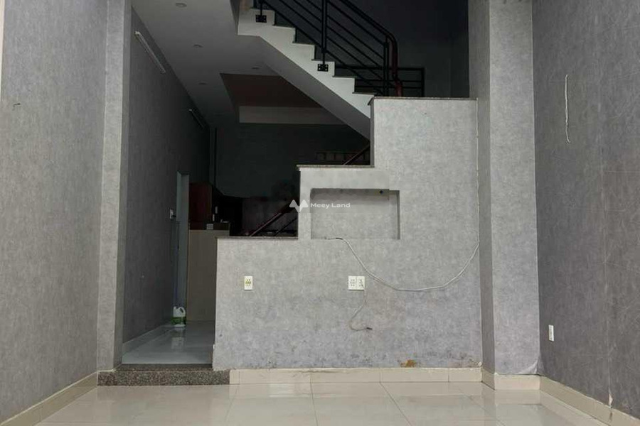 Nhà có 3 PN, cho thuê nhà, thuê ngay với giá cực sốc từ 8.5 triệu/tháng tổng diện tích 56m2 nằm ngay Bình Tân, Hồ Chí Minh-01