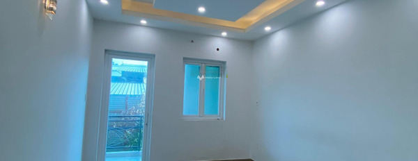 Nhà gồm 4 PN cho thuê nhà ở diện tích thực khoảng 68m2 giá thuê ngạc nhiên chỉ 16 triệu/tháng ngay trên Cư Xá Phú Lâm D, Quận 6, hướng Đông-03