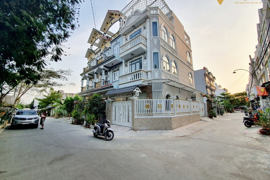 Biệt thự phố góc 2 mặt tiền - số 2266 đường Huỳnh Tấn Phát, Nhà Bè, thành phố Hồ Chí Minh-01