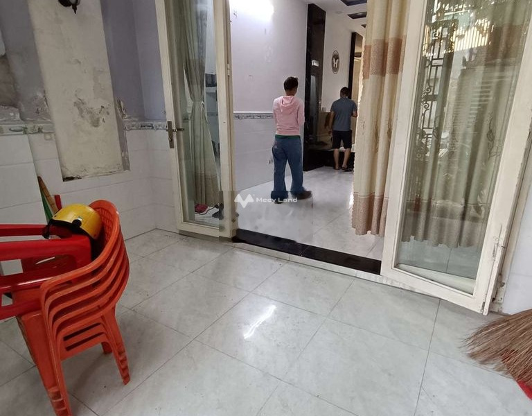 Trong nhà 2 phòng ngủ, cho thuê nhà ở diện tích tiêu chuẩn 60m2 thuê ngay với giá tốt nhất 11 triệu/tháng vị trí đặt nằm ngay Phú Thọ Hòa, Hồ Chí Minh-01