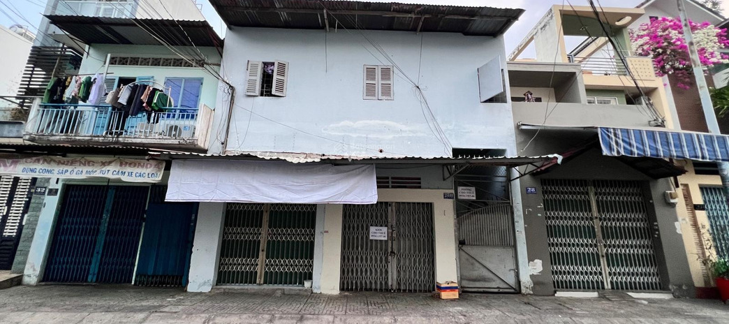 Diện tích khoảng 136m2 bán nhà mặt tiền tọa lạc gần Lê Thiệt, Phú Thọ Hòa hỗ trợ mọi thủ tục miễn phí