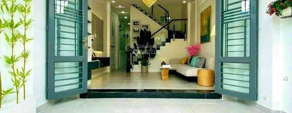 Nhà 2 PN bán nhà ở có diện tích chung là 54m2 bán ngay với giá đặc biệt chỉ 4.5 tỷ vị trí mặt tiền tọa lạc ngay trên Quận 9, Hồ Chí Minh-03