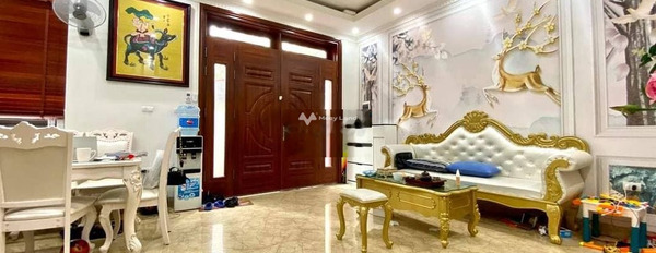 Bán gấp ngôi nhà vị trí đẹp ngay trên Tây Hồ, Hà Nội bán ngay với giá tốt chỉ 31.5 tỷ có diện tích chung 142m2 tổng quan có 10 phòng ngủ ở lâu dài-02