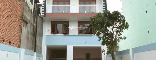 Nhà gồm 7 PN cho thuê nhà ở với diện tích khoảng 300m2 giá thuê cực tốt 100 triệu/tháng mặt tiền tọa lạc ngay Huỳnh Thiện Lộc, Tân Phú-03