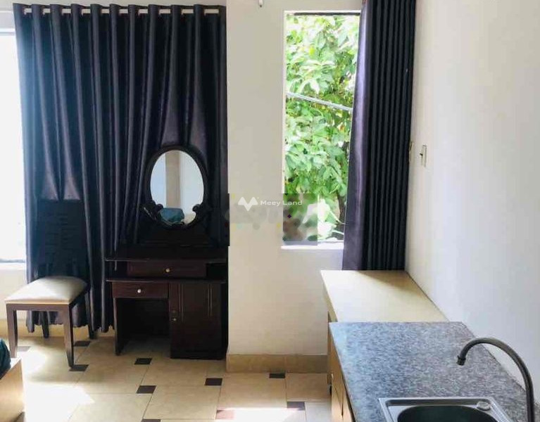 Căn hộ 1 PN, cho thuê căn hộ vị trí đặt ở tại Nguyễn Công Hoan, Phường 7, căn hộ này bao gồm 1 phòng ngủ, 1 WC vị trí trung tâm-01