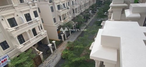 Diện tích 100m2, cho thuê biệt thự vị trí thuận lợi tọa lạc ngay Phường 10, Hồ Chí Minh, nhà có tổng cộng 6 phòng ngủ, lộ đi 8 m hãy nhấc máy gọi ngay-02