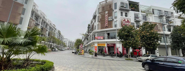 Bán shophouse nằm ở Đại Kim, Hà Nội. Diện tích 131m2-03