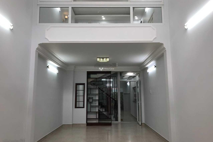 Nhà có 7 phòng ngủ cho thuê nhà ở diện tích cụ thể 80m2 giá thuê 39 triệu/tháng vị trí đẹp tọa lạc ngay tại Phường 1, Hồ Chí Minh-01