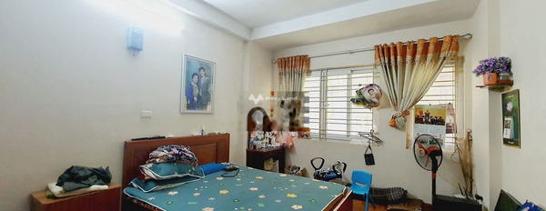 Nhà 4 PN bán nhà ở có diện tích 32m2 giá bán cực mềm chỉ 5 tỷ vị trí đẹp tọa lạc tại Vĩnh Phúc, Ba Đình-03