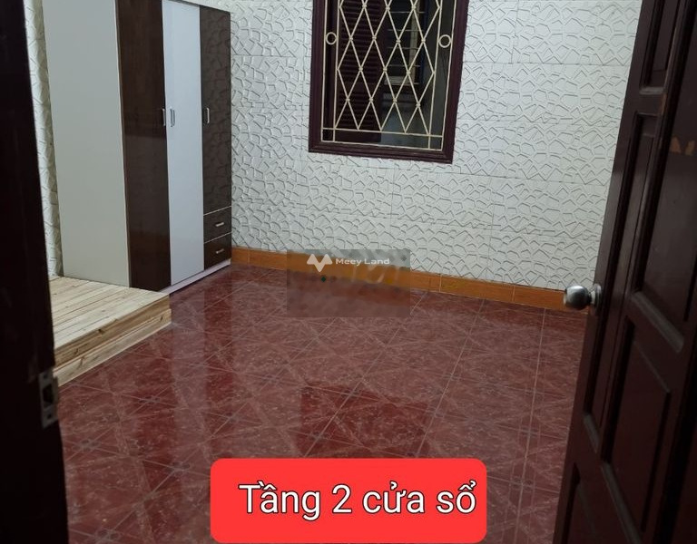 Cho thuê nhà vị trí đẹp ngay trên Nguyễn Phúc Lai, Ô Chợ Dừa. Diện tích 40m2, giá 16,5 triệu/tháng-01