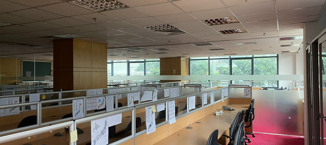 Cho thuê văn phòng Building Lê Đức Thọ 100m2, 200m2, 300m2 nội thất cơ bản view 2 mặt thoáng thoáng