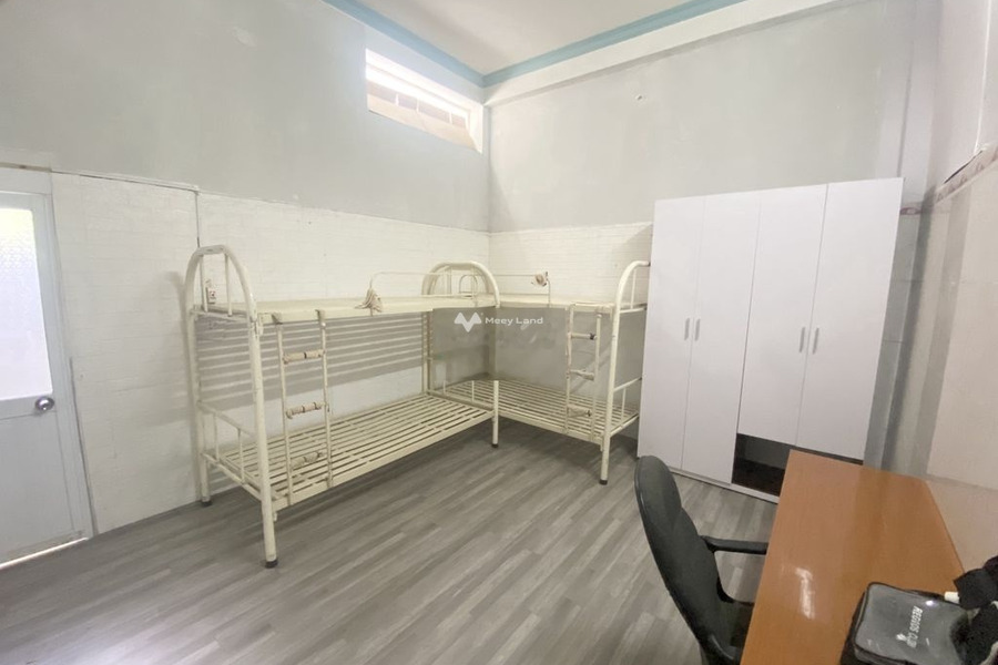 Phòng gồm có Nội thất đầy đủ cho thuê phòng trọ Hoàng Diệu 2, Hồ Chí Minh vị trí trung tâm-01