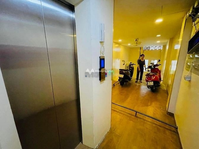 Bán khách sạn quận 1 80m2 HXH 5 tầng có thang máy chỉ 19.99 tỷ TL -01