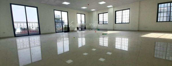 Giá 55 triệu/tháng, cho thuê nhà có diện tích 120m2 vị trí đẹp tọa lạc ngay ở Cầu Giấy, Hà Nội khách có thiện chí liên hệ ngay-02