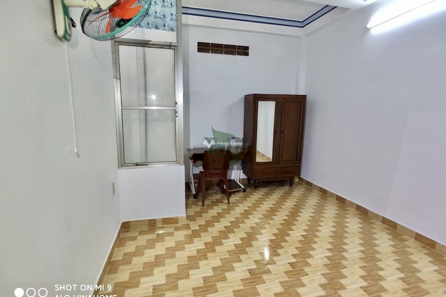 Tổng quan ở trong ngôi nhà 5 phòng ngủ, cho thuê nhà, giá thuê đặc biệt 7 triệu/tháng có diện tích 150m2 vị trí đặt ở tại Phước Hải, Nha Trang-01