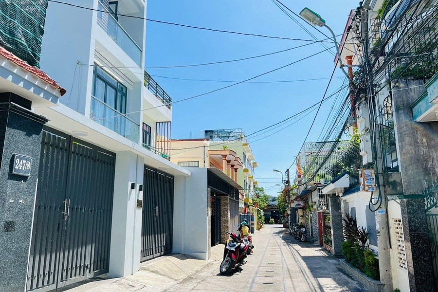 Bán nhà vị trí đẹp nằm tại Phương Sơn, Nha Trang bán ngay với giá thỏa thuận từ 5.35 tỷ có diện tích chung 105m2 căn này bao gồm 3 PN-01