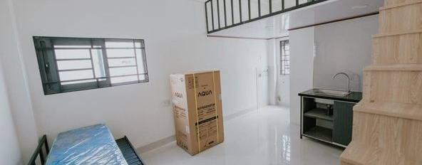 Cho thuê căn hộ dịch vụ duplex ngay cầu Chánh Hưng, Quận 8-03