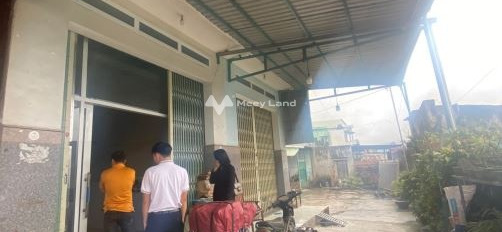 Lộ nhựa 2 mét nằm tại Bùi Thị Xuân, Quy Nhơn bán nhà bán ngay với giá quy định 750 triệu tổng quan nhà gồm có 2 phòng ngủ-03