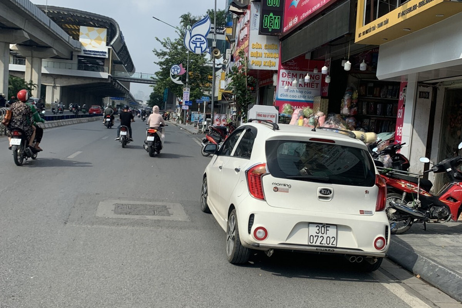 Mặt phố đường Nguyễn Trãi, Thanh Xuân, vỉa hè rộng, kinh doanh đỉnh, 5 tầng chỉ 6 tỷ-01