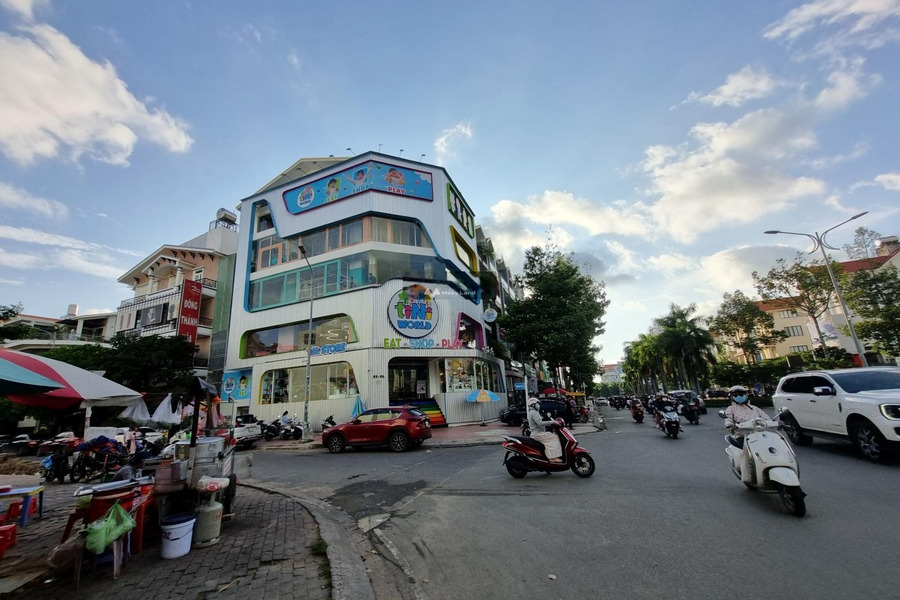 Cho thuê nhà vị trí hấp dẫn ngay tại Phan Liêm, Bến Nghé, giá thuê đặc biệt từ 250 triệu/tháng với diện tích tiêu chuẩn 600m2-01