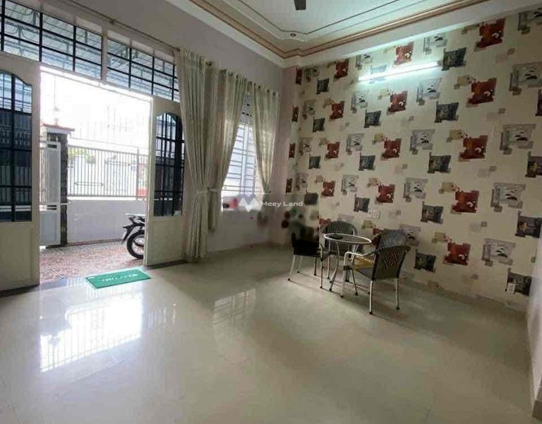 Cho thuê nhà ở diện tích mặt tiền 42m2 giá thuê cực mềm chỉ 10 triệu/tháng tọa lạc ở Nha Trang, Khánh Hòa-01