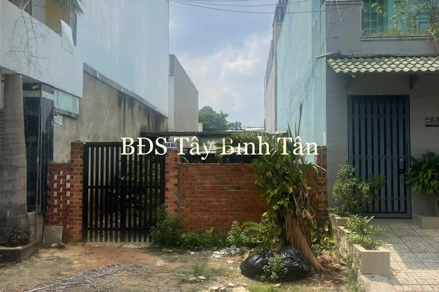 Bán mảnh đất, giá không trung gian 5,6 tỷ, hướng Tây diện tích dài 90m2-01