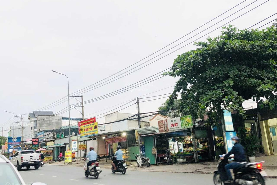 Bán nhà vị trí ở Đồng Khởi, Đồng Nai bán ngay với giá siêu khủng chỉ 16 tỷ có diện tích gồm 400m2 ngôi nhà này gồm 2 PN-01