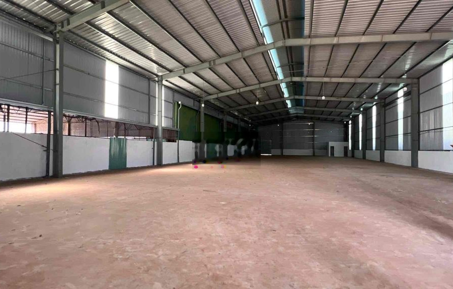 Cho thuê kho xưởng sầu riêng 3000m2 sân 2000m2 km28 ql26 krong pắc -01