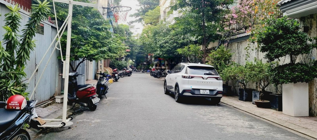 Bán nhà vị trí đặt gần Nguyễn Thái Bình, Hồ Chí Minh bán ngay với giá siêu mềm 12.8 tỷ có diện tích chung 75m2 trong nhà bao gồm có 3 PN