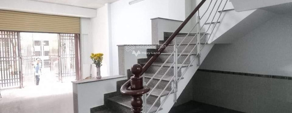 Nhà 2 PN cho thuê nhà ở với diện tích chuẩn 80m2 giá thuê cực rẻ từ 19 triệu/tháng gần Nguyễn Phúc Chu, Hồ Chí Minh-03