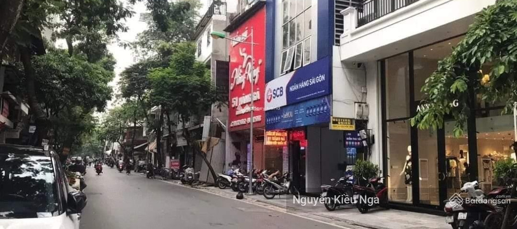Nhà gồm 7 phòng ngủ bán nhà bán ngay với giá mềm chỉ 48.8 tỷ diện tích rộng 110m2 Nằm ngay trên Trung Liệt, Hà Nội