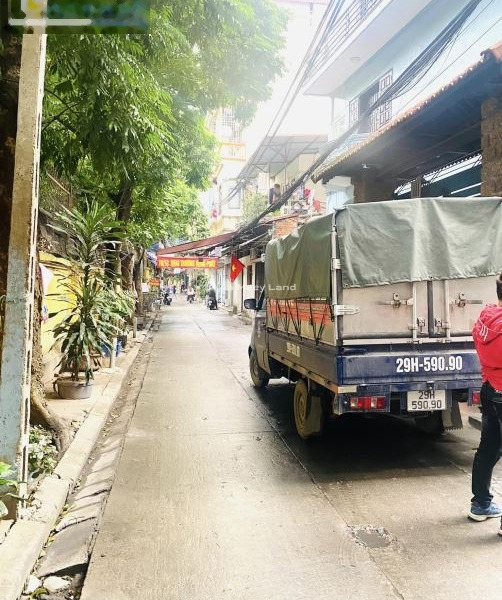 Bán nhà diện tích 45m2 vị trí đặt tọa lạc trên Láng Trung, Láng Thượng bán ngay với giá thương lượng 6.5 tỷ căn nhà có 4 PN lộ có độ rộng 7 mét-01