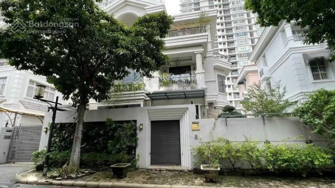 Cho thuê nhà, thuê ngay với giá tốt nhất chỉ 90 triệu/tháng có diện tích trung bình 320m2 mặt tiền nằm tại Đường C, Hồ Chí Minh
