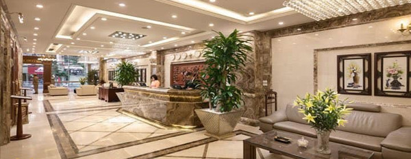 Bán khách sạn mặt phố Nguyễn Đình Hoàn,10 nổi, 1 hầm, 60 phòng 4 sao, 252m2, giá 125 tỷ-02