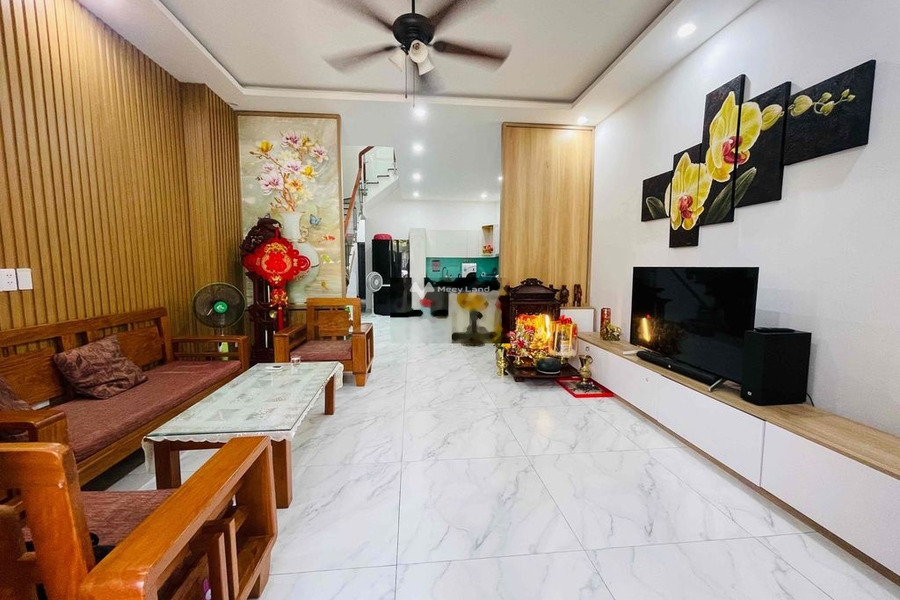 Có tổng diện tích 125m2, cho thuê nhà ở vị trí đặt tọa lạc ngay Nguyễn Thị Định, Sơn Trà bãi đậu xe rộng-01