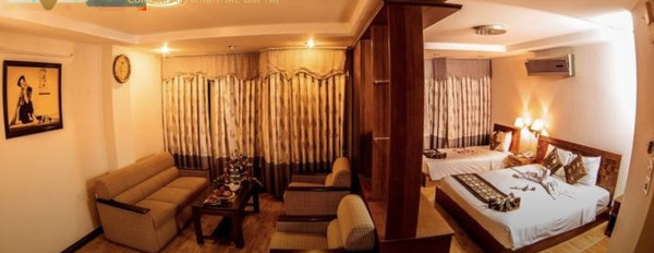 Cho thuê khách sạn 15 phòng gần cầu Rồng, trung tâm thành phố Đà Nẵng, giá 32 triệu/tháng-02