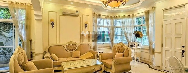 Cho thuê biệt thự song lập Hưng Thái 4PN 360m2 đầy đủ nội thất 3500$ -02