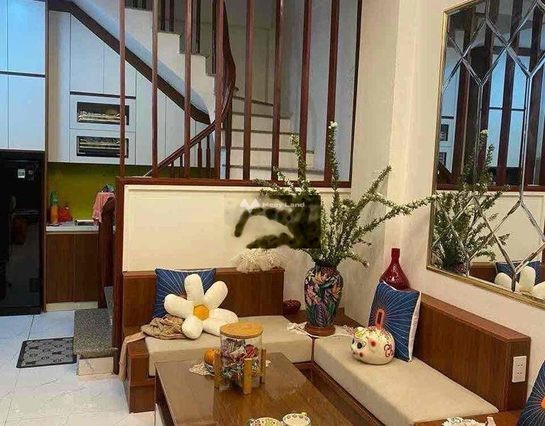 Nhà có 3 PN bán nhà giá bán hữu nghị chỉ 3.95 tỷ diện tích khoảng 28m2 vị trí đẹp ở Nhân Chính, Thanh Xuân-01