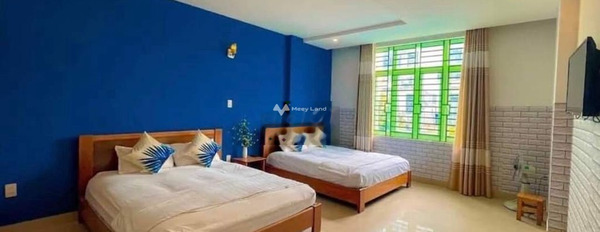 Nhà này gồm 10 phòng ngủ, cho thuê nhà ở với diện tích khoảng 100m2 giá thuê êm chỉ 35 triệu/tháng vị trí nằm ở Sơn Trà, Đà Nẵng-03