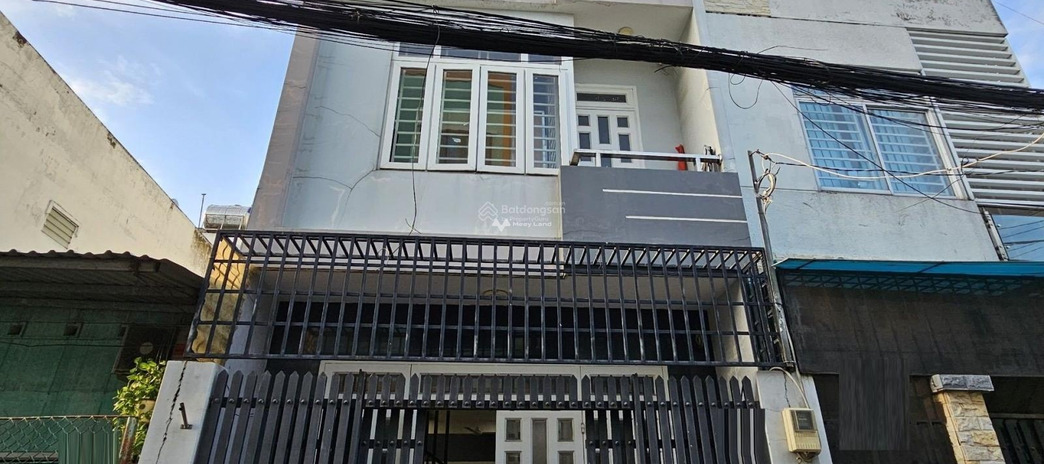 Vị trí đẹp tọa lạc ngay tại Trường Thọ, Hồ Chí Minh bán nhà bán ngay với giá ngạc nhiên 5.8 tỷ diện tích 62m2 trong ngôi nhà này gồm 3 PN giá tốt nhất