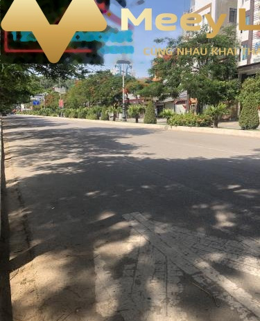 Vị trí đẹp ngay ở Nguyễn Hữu Cầu, Hải Phòng bán đất giá bán ngạc nhiên 3.6 tỷ có dt khoảng 90 m2, với lộ đi ngang 43 mét
