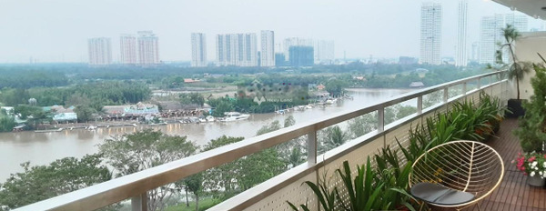 Trong căn hộ gồm có 3 phòng ngủ, cho thuê căn hộ vị trí ngay trên Nguyễn Đức Cảnh, Tân Phong, 2 WC hẻm rộng-03