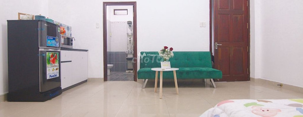 Chung cư 1 phòng ngủ, cho thuê căn hộ vị trí đặt ngay trung tâm Đồ Sơn, Phường 4, căn hộ nhìn chung gồm có 1 PN, 1 WC ở lâu dài-02