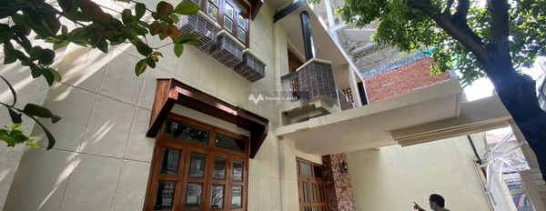 Cho thuê nhà gần Tân Bình, Hồ Chí Minh, giá thuê mềm 60 triệu/tháng diện tích rộng lớn 180m2, tổng quan bên trong nhà 7 phòng ngủ-02