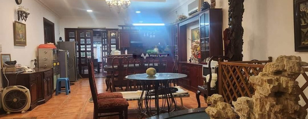 Có diện tích trung bình 270m2, bán biệt thự vị trí mặt tiền tọa lạc ngay ở Cầu Giấy, Hà Nội liên hệ liền-02